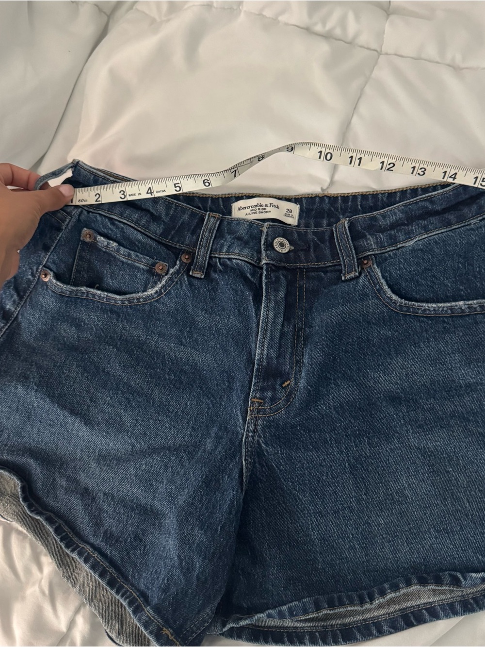 Abercrombie curve love shorts! - Picture 3 of 4